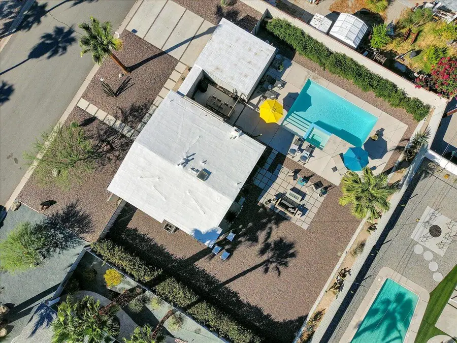 408 E Glen Circle N, Palm Springs, CA 92262 - #3