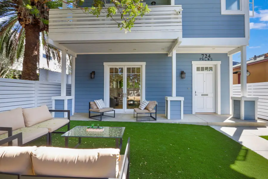 722 Palms Boulevard, Venice, CA 90291 - #2