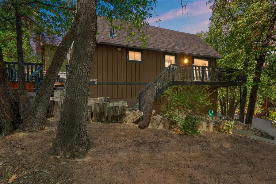1160 W Alta Vista Avenue, Big Bear City, CA 92314 - #2