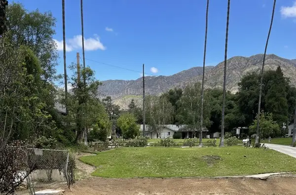 1660 Homewood Drive, Altadena, CA 91001