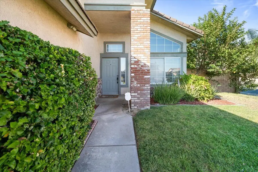 1046 W 57th Street, San Bernardino, CA 92407 - #3