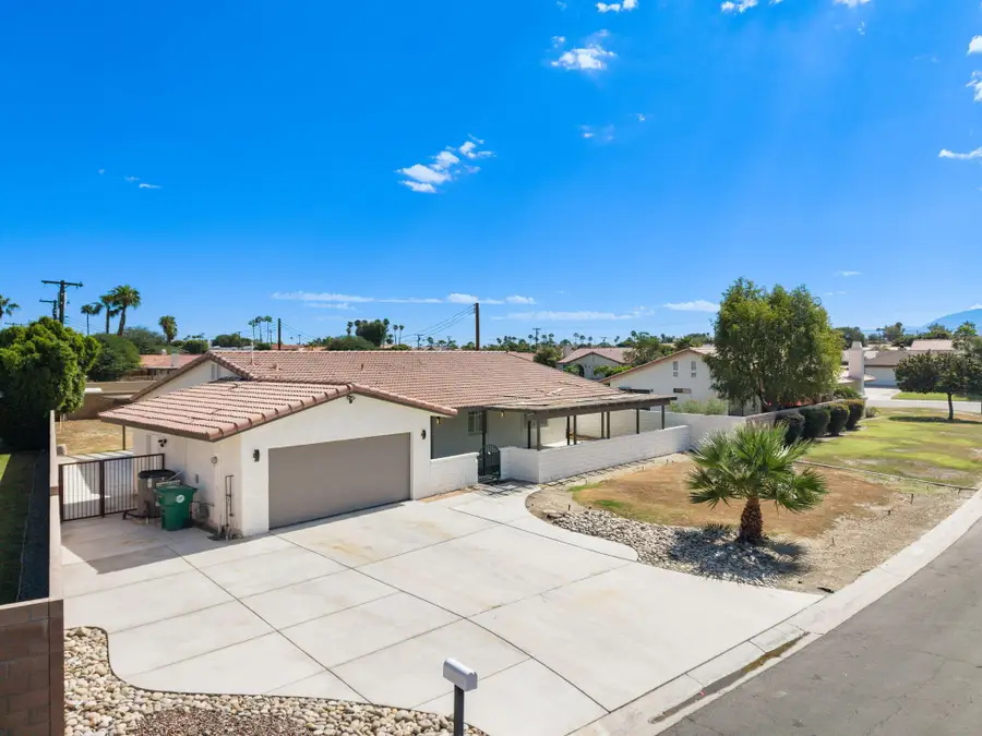 41700 Nevis Place, Bermuda Dunes, CA 92203 - #2