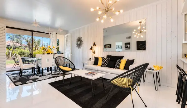 689 N Majorca Circle, Palm Springs, CA 92262