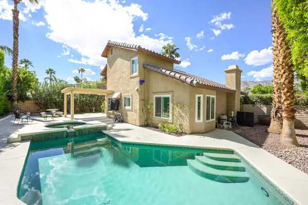 49070 Tango Court, La Quinta, CA 92253