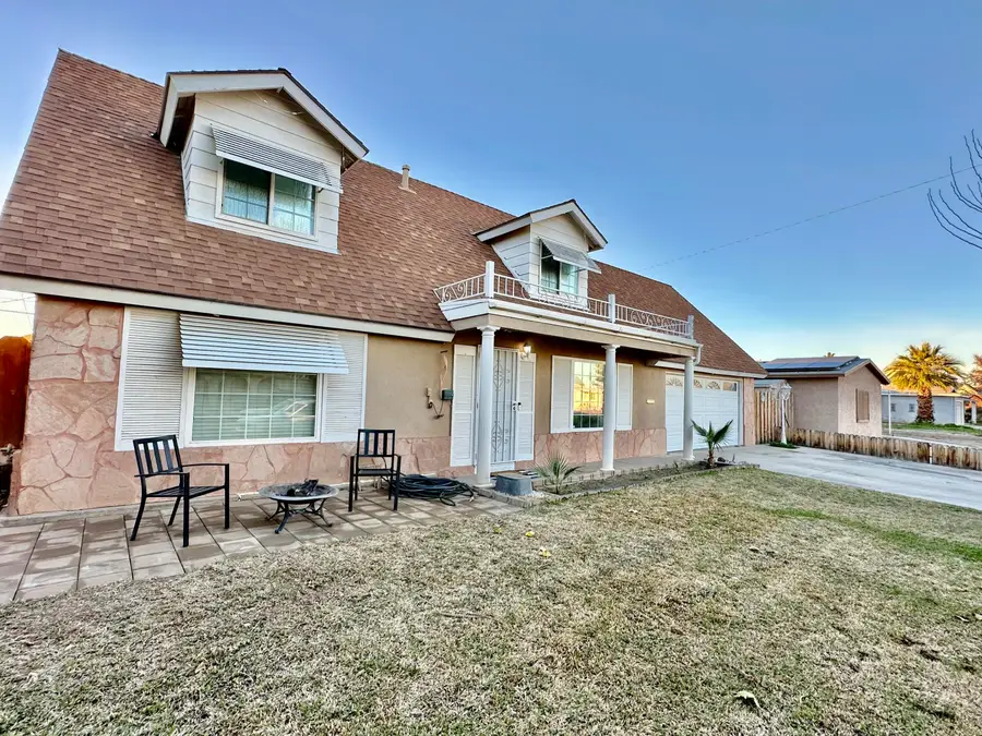 369 N 10th Street, Blythe, CA 92225 - #2