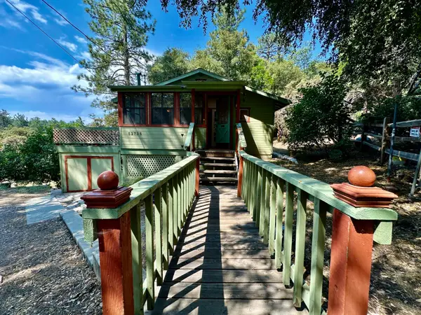52735 Sugar Pine Drive, Idyllwild, CA 92549
