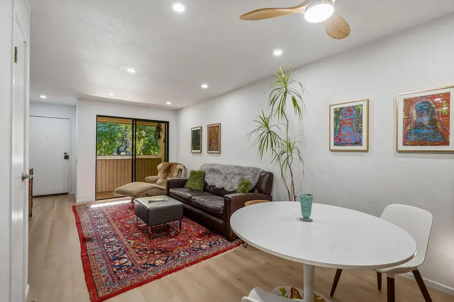 675 N Los Felices Circle W #215, Palm Springs, CA 92262 - #3