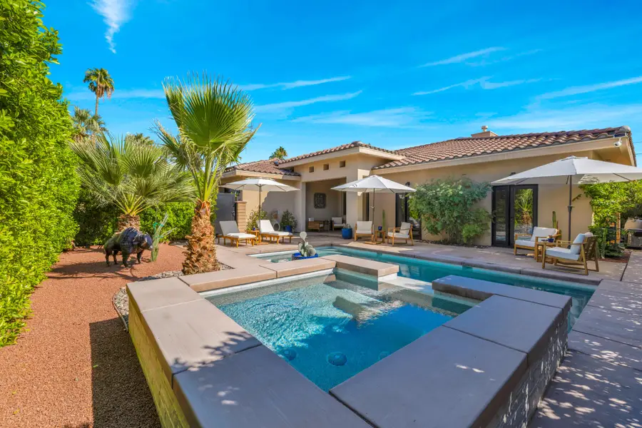 742 S Mountain View Drive, Palm Springs, CA 92264 - #2