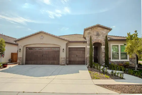 2871 N Cypress Avenue, Fresno, CA 93727