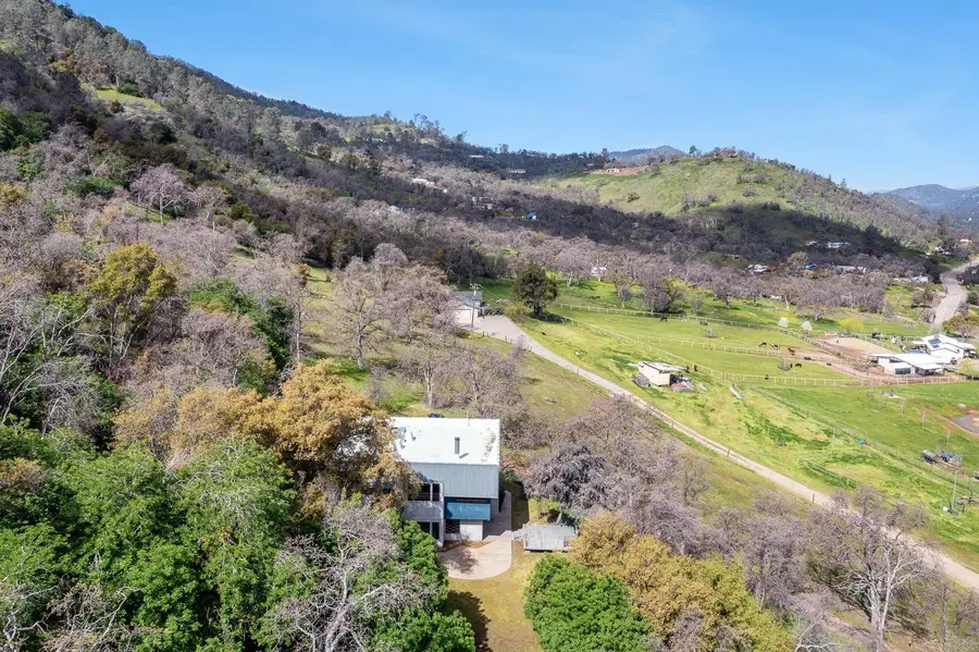 28951 Spring Valley Road, Tollhouse, CA 93667 - Image #2
