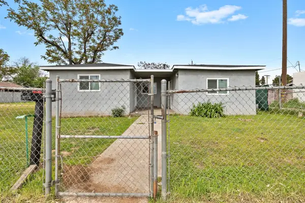 2416 S Cedar Avenue, Fresno, CA 93725