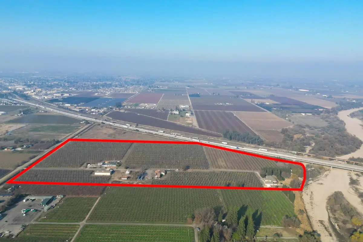 1710 Avenue 388, Kingsburg, CA 93631 - #1