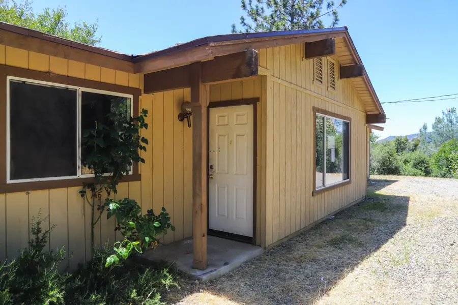 47112 Road 620, Oakhurst, CA 93644 - Image #2