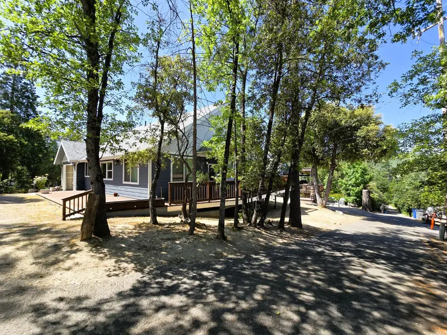 39567 E Idylwild, Bass Lake, CA 93604 - Image #2