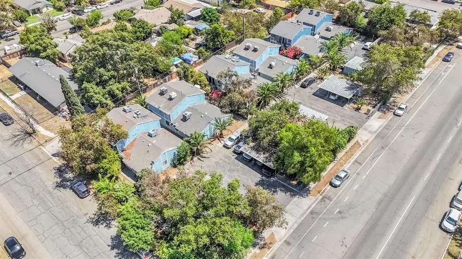 1620 B Street, Fresno, CA 93706 - Image #2