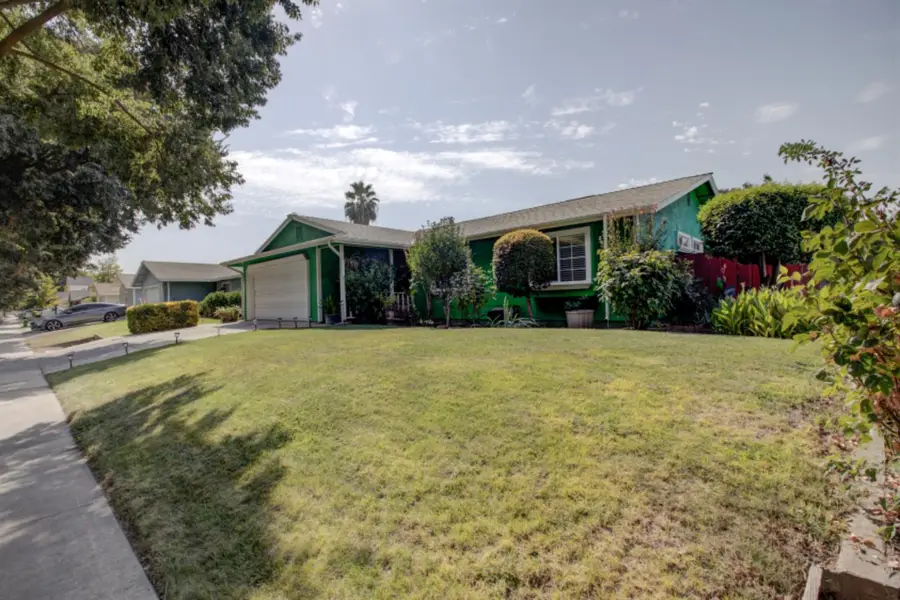 1842 Heritage Drive, Merced, CA 95341 - Image #3
