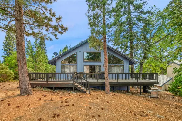 39536 Musick Falls Road, Shaver Lake, CA 93664