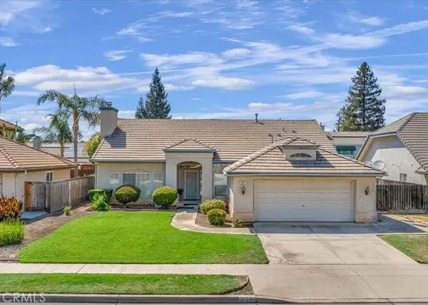 816 Pistachio Avenue, Clovis, CA 93611