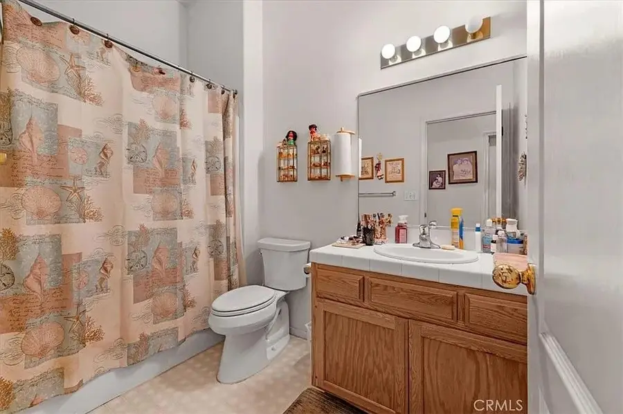 816 Pistachio Avenue, Clovis, CA 93611 - Image #3