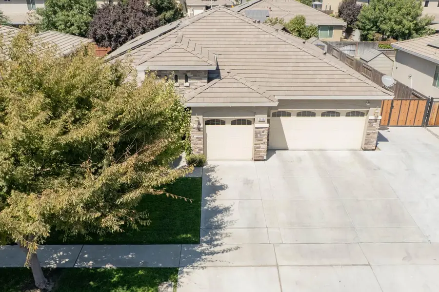 2896 Channel Reef Avenue, Tulare, CA 93274 - Image #3