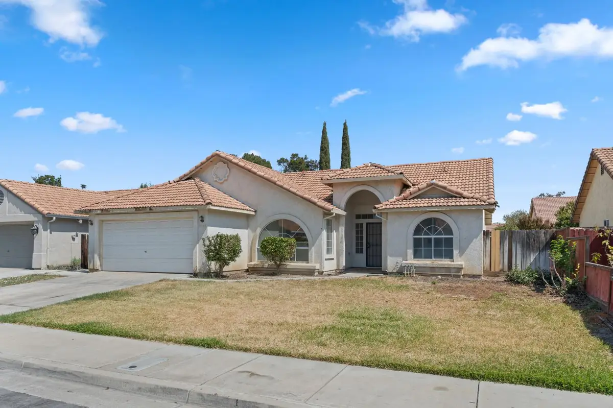 2066 Hastings Drive, Los Banos, CA 93635 - Image #1