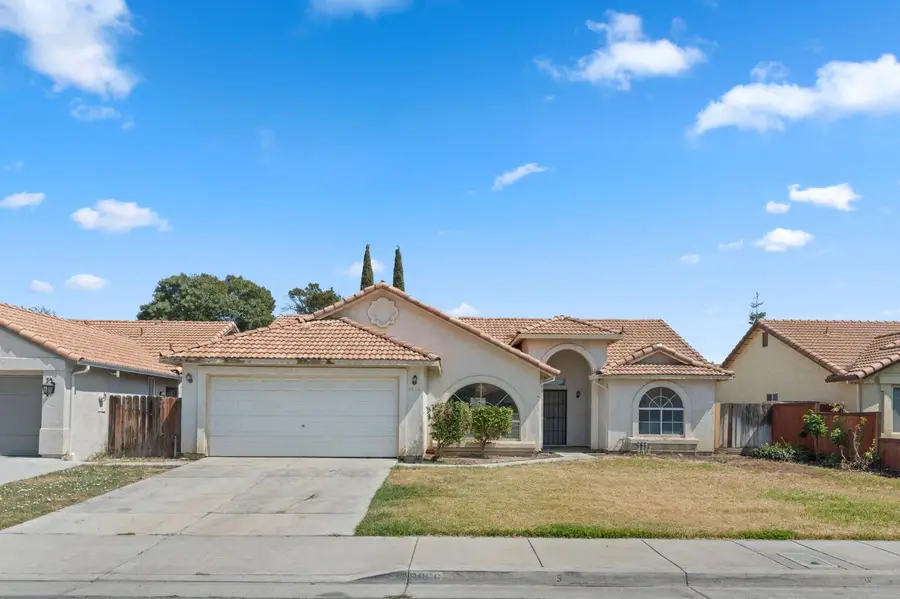 2066 Hastings Drive, Los Banos, CA 93635 - Image #2