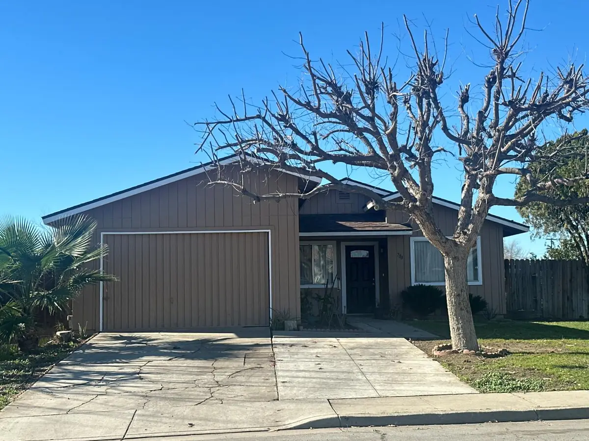700 S Corcoran Avenue, Avenal, CA 93204 - #1