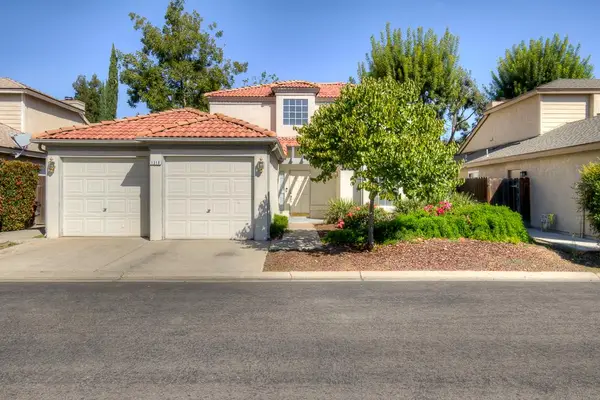 1318 E Bedford Avenue, Fresno, CA 93720