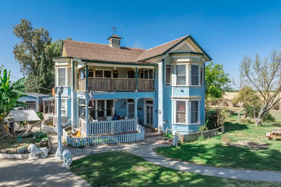 8896 13th Avenue, Hanford, CA 93230 - Image #2