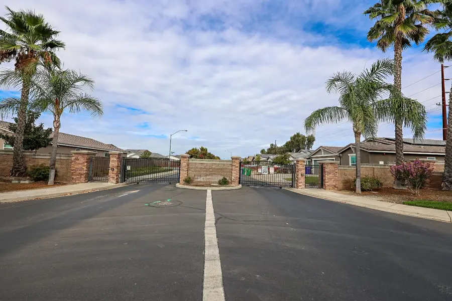 1940 Truckee, Atwater, CA 95301 - Image #3