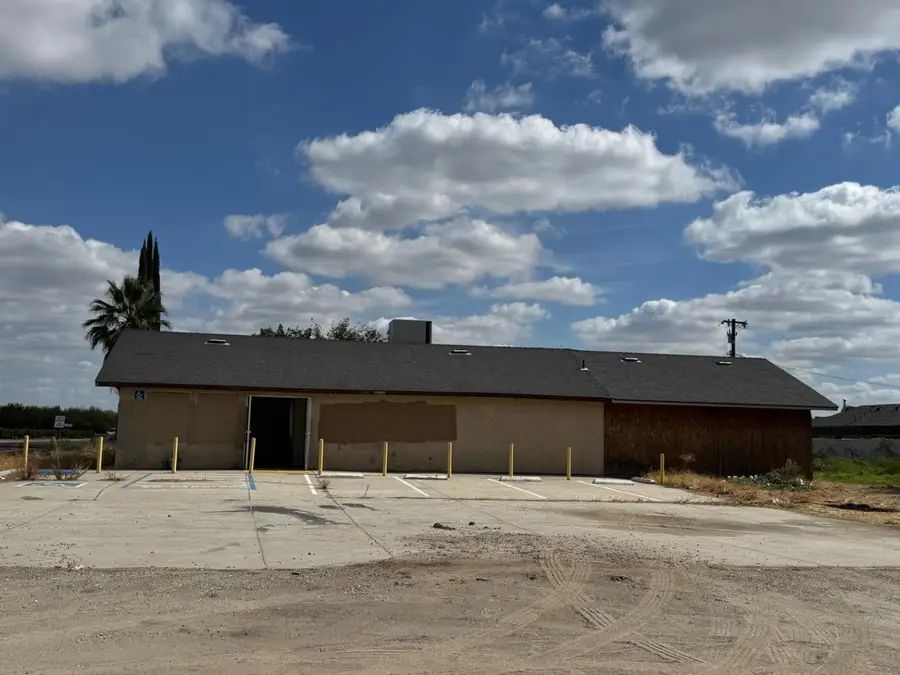 12441 W Shaw Avenue, Fresno, CA 93723 - Image #2