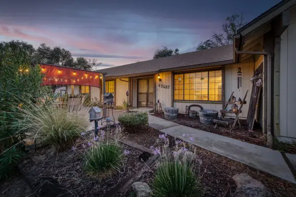 42607 Long Hollow Drive, Coarsegold, CA 93614