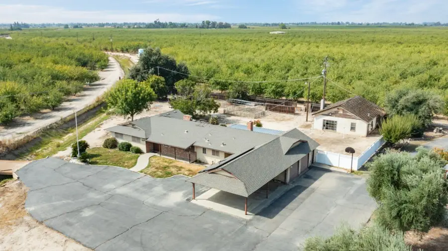 11473 E Manning Avenue, Selma, CA 93662 - Image #2