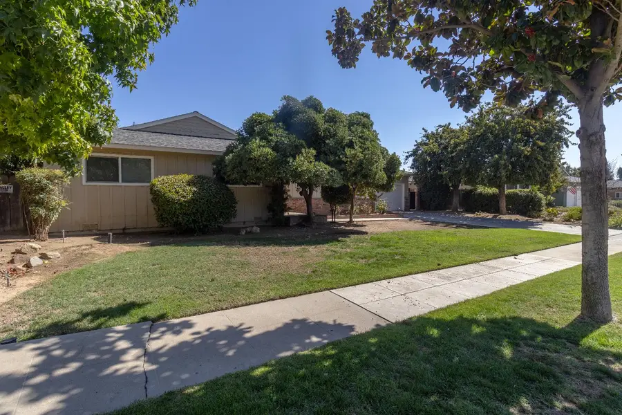 5720 N Bond Avenue, Fresno, CA 93710 - Image #3