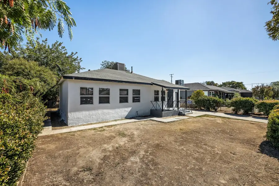 2537 S Holly Avenue, Fresno, CA 93706 - Image #3