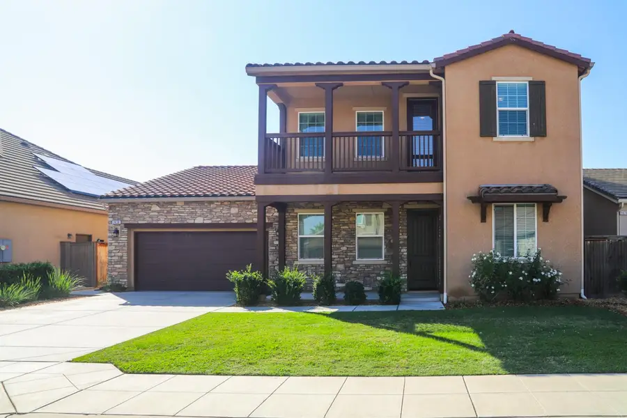 2638 Vartikian Avenue, Clovis, CA 93611 - Image #2