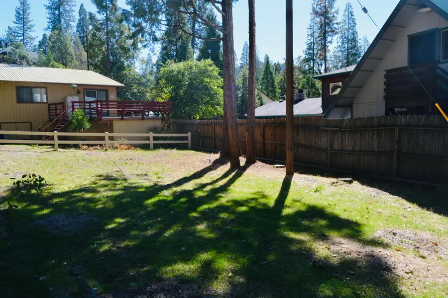 39656 Red Bud, Bass Lake, CA 93604 - Image #2