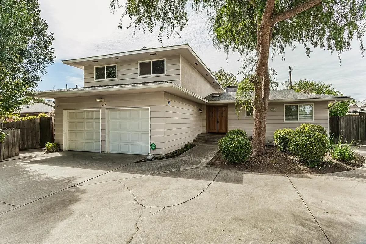 5727 N 8th Street, Fresno, CA 93710 - Image #1
