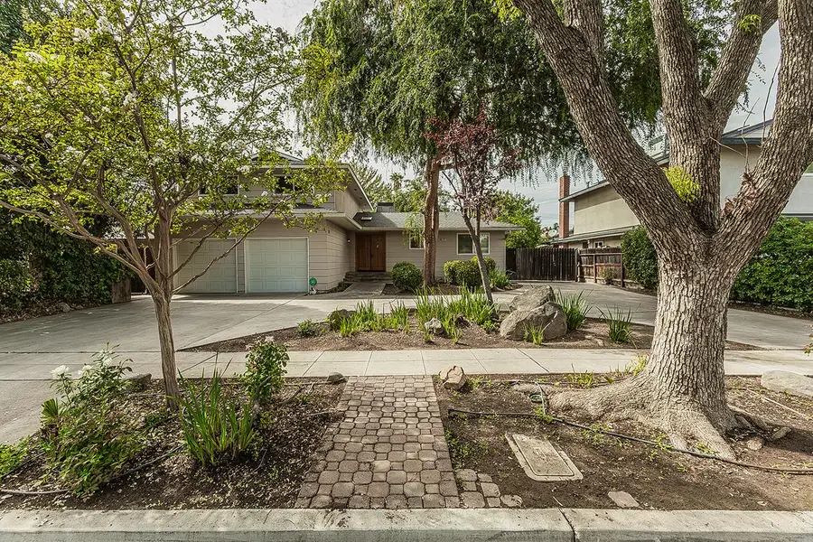 5727 N 8th Street, Fresno, CA 93710 - Image #3