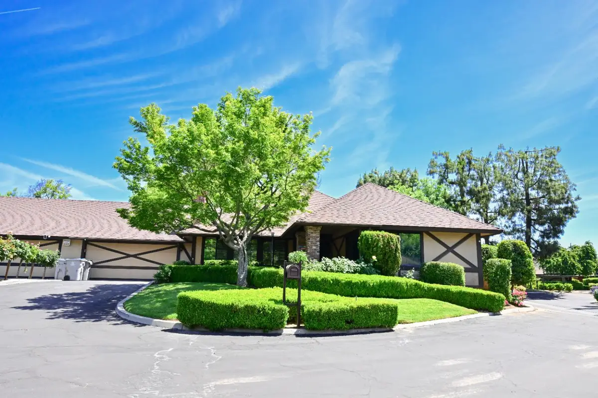 5088 N Forkner Avenue, Fresno, CA 93711 - Image #1