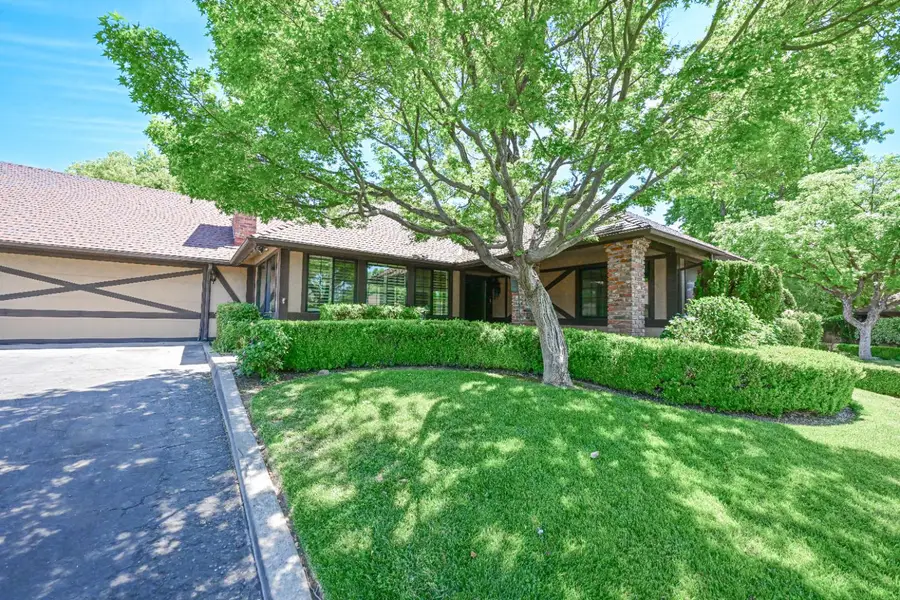 5088 N Forkner Avenue, Fresno, CA 93711 - Image #2