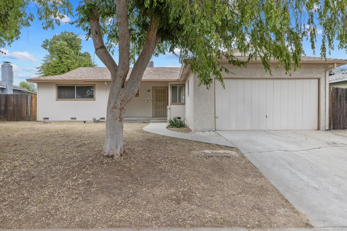 91 W Richert Avenue, Clovis, CA 93612 - Image #1