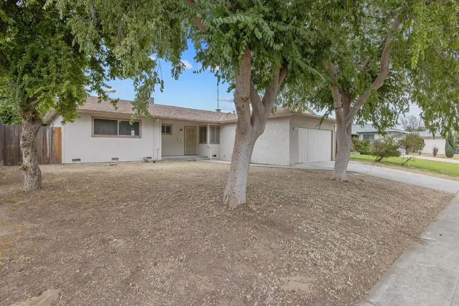 91 W Richert Avenue, Clovis, CA 93612 - Image #3