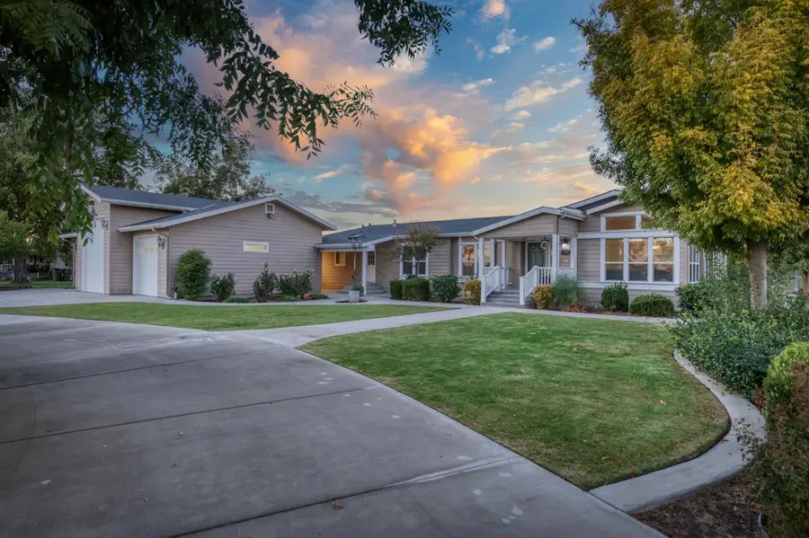 8646 Cairo Avenue, Laton, CA 93242 - Image #3