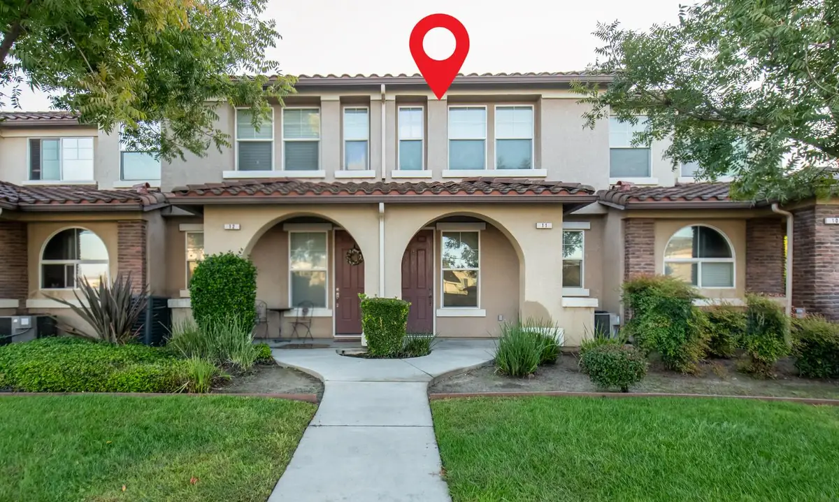 1281 W Walter Avenue #11, Fowler, CA 93625 - Image #1