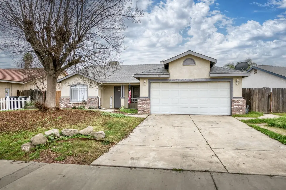 1133 Summer Field Drive, Hanford, CA 93230 - Image #1