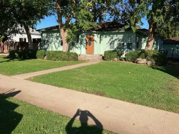 2612 N Farris Avenue, Fresno, CA 93704