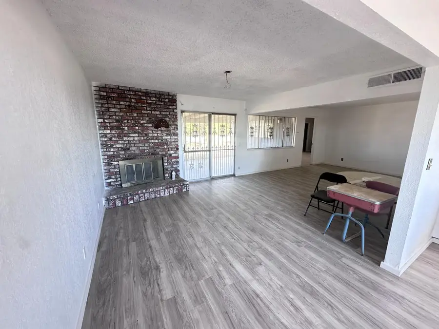 9244 W Lincoln Avenue, Fresno, CA 93706 - Image #3