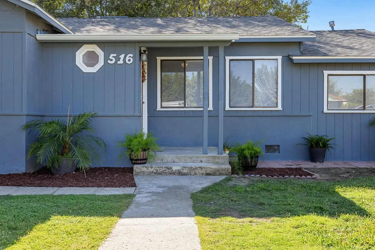 516 E Monterey, Avenal, CA 93204 - Image #1