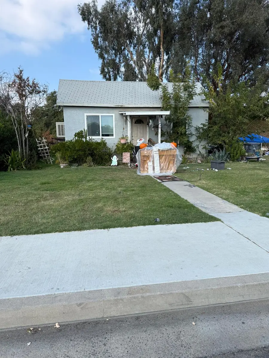 2054 Park Street, Selma, CA 93662 - Image #2
